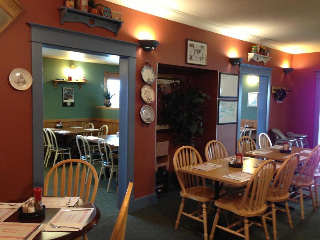 Settler'S Inn & Motel Plaster Rock Extérieur photo